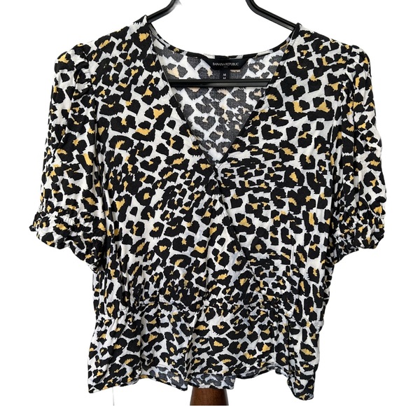 Banana Republic Leopard Print Puffed Sleeve Peplum Top Size Medium GUC - Picture 1 of 9